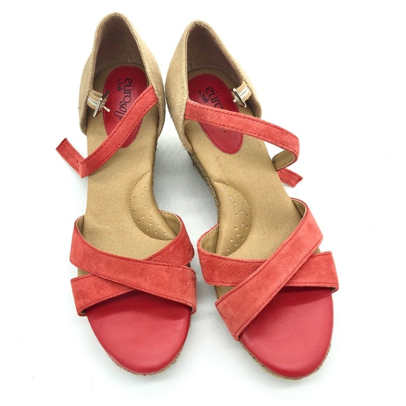 Sofft Shoes - Euro Soft by Sofft Espadrille Wedge Sandals 8